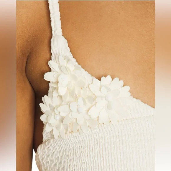 Devon Windsor Hayes Textured Cream Mini Dress (Size Medium) - Picture 7 of 11